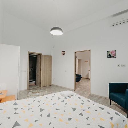 Studio Piata Amzei Nr.1 Apartment บูคาเรสต์ ภายนอก รูปภาพ