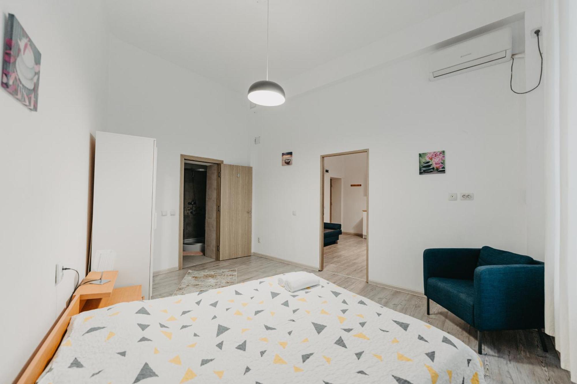 Studio Piata Amzei Nr.1 Apartment บูคาเรสต์ ภายนอก รูปภาพ