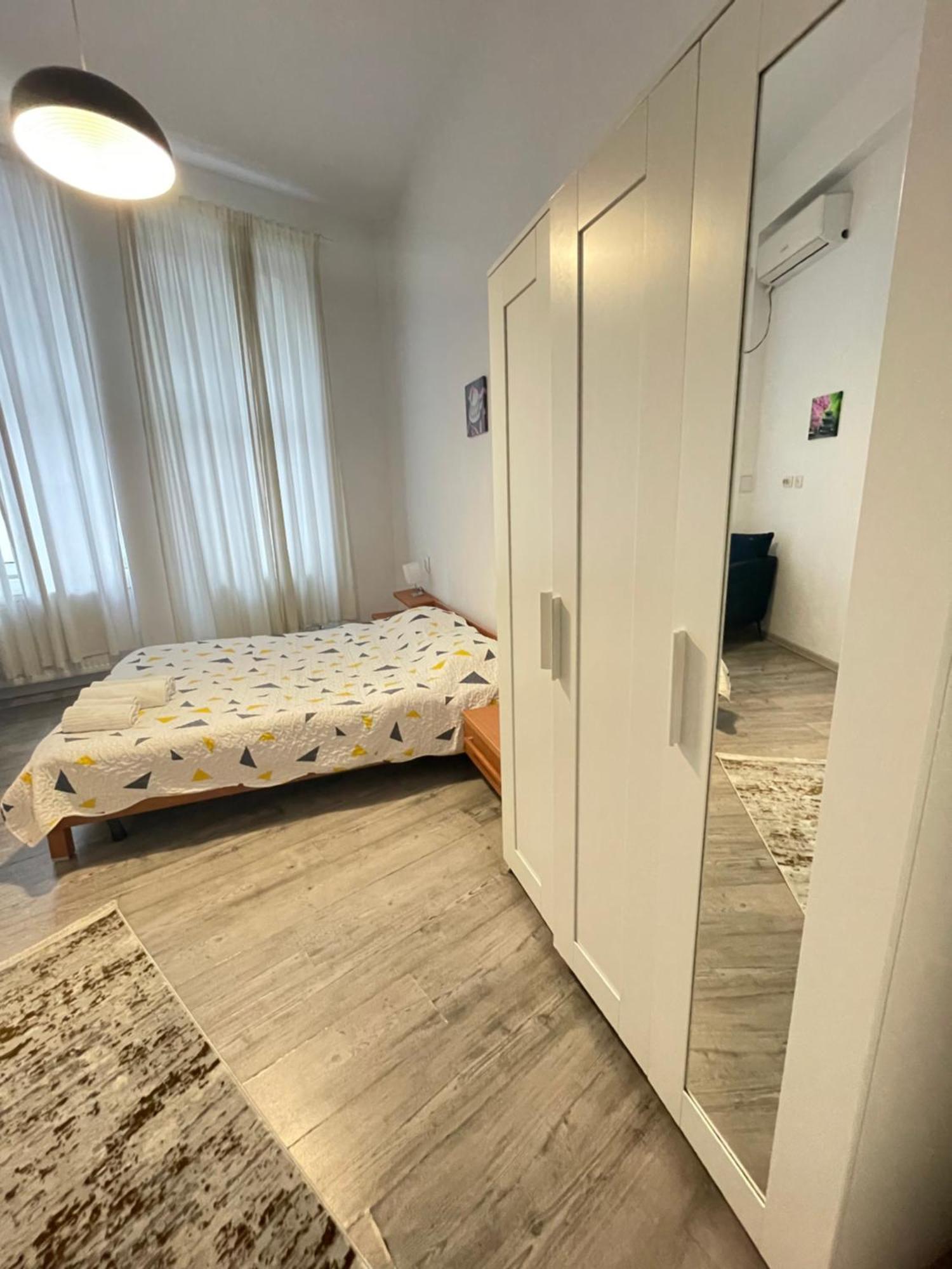 Studio Piata Amzei Nr.1 บูคาเรสต์ ภายนอก รูปภาพ