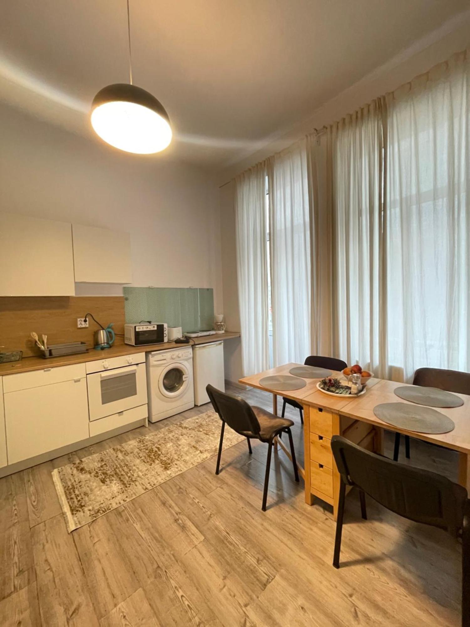 Studio Piata Amzei Nr.1 บูคาเรสต์ ภายนอก รูปภาพ